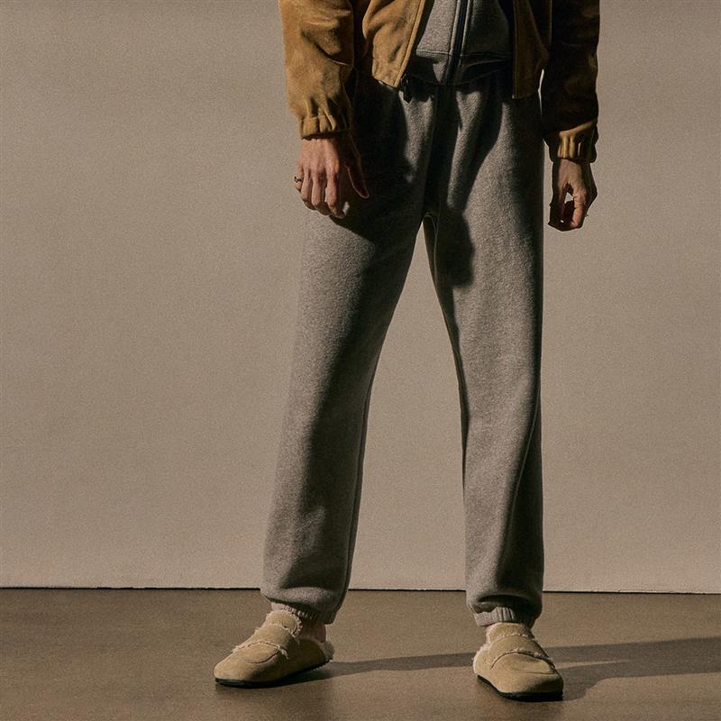 Vintage Cozy Sweatpant in Heather Grey | James Perse Los Angeles