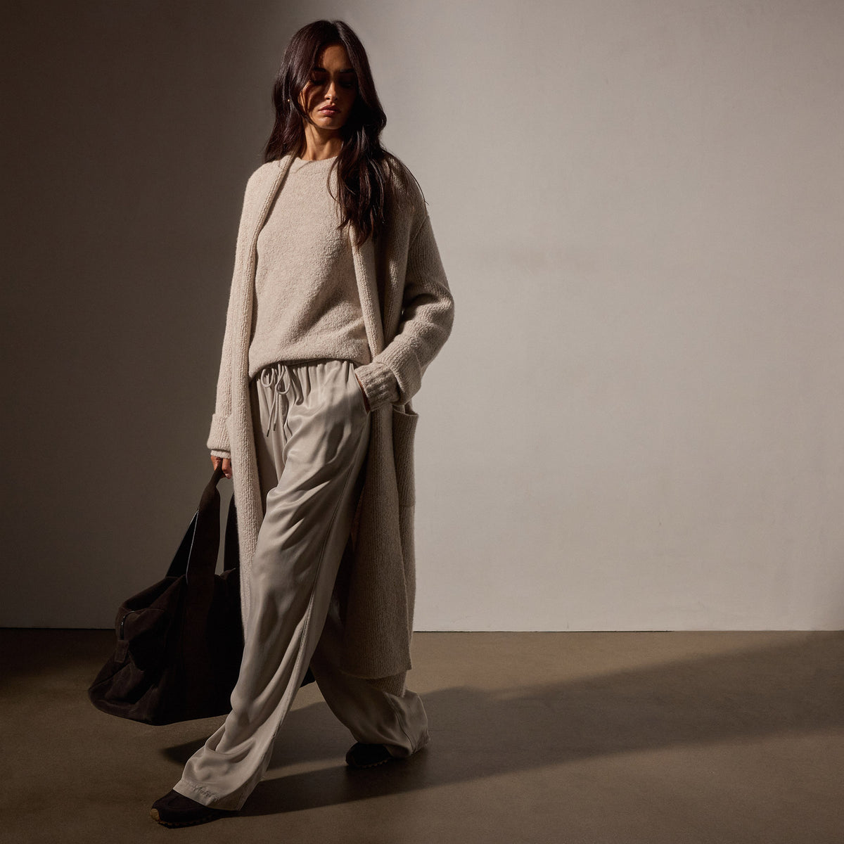 Double Bed Cashmere Coat in Hazel | James Perse Los Angeles