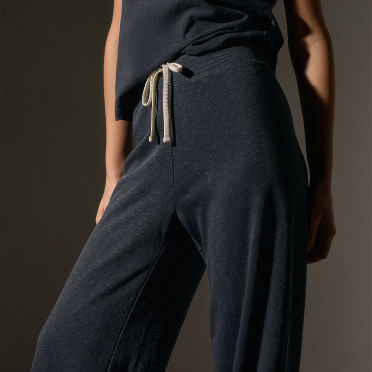 Wide Leg Sweatpant  in Blue Noir Pigment | James Perse Los Angeles