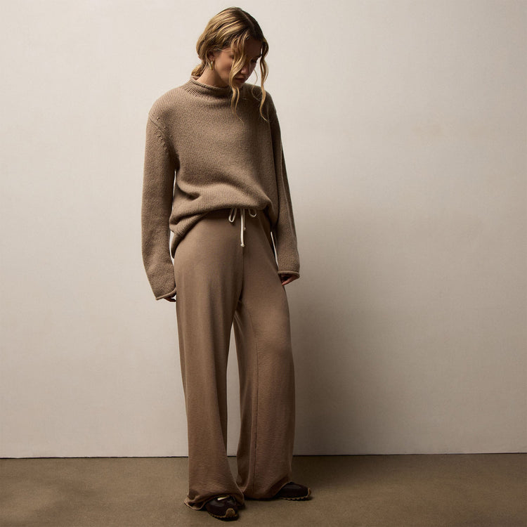 Wide Leg Sweatpant in Coffee Pigment | James Perse Los Angeles