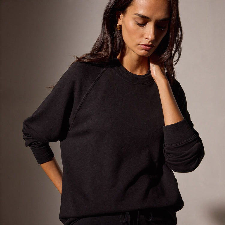 Vintage French Terry Relaxed Sweatshirt in Black | James Perse Los Angeles