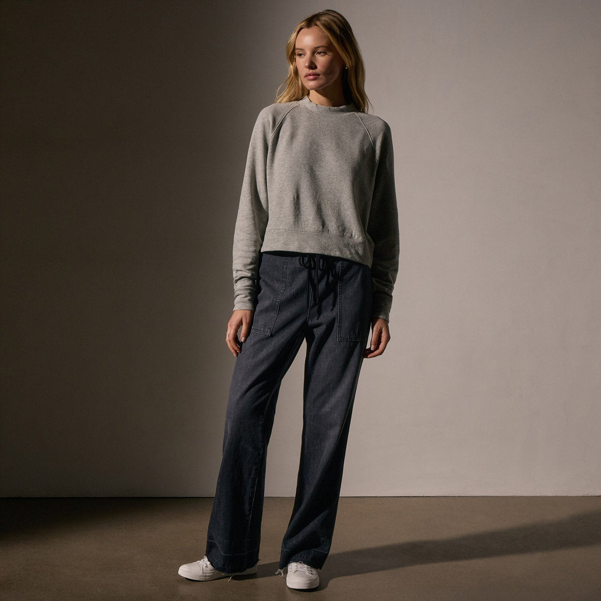 French Terry Cropped Mock Neck  in Heather Grey | James Perse Los Angeles