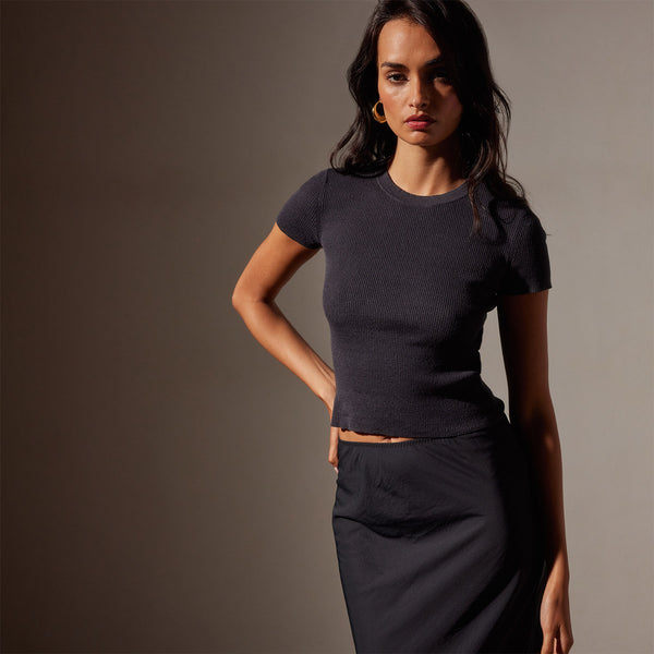 Stretch Linen Ribbed Tee in Magma | James Perse Los Angeles