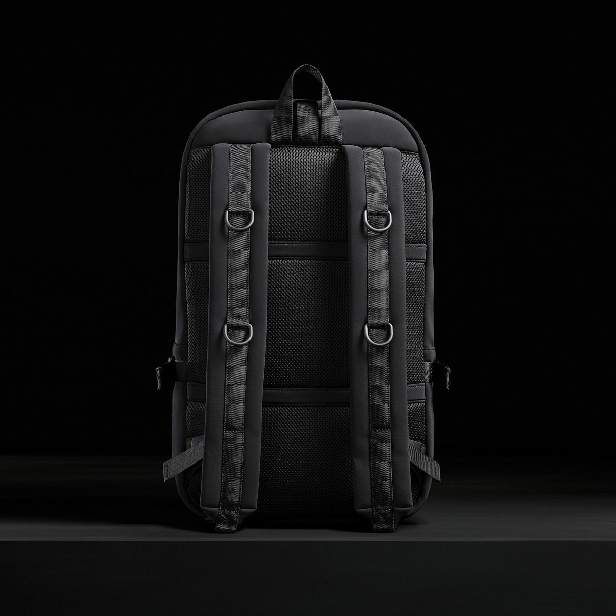 Large Sierra Backpack W/ Exposed Zip in Black | James Perse Los Angeles
