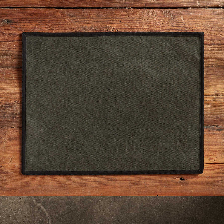 18" X 14" Placemat w/ Suede Trim - Cafe Noir | James Perse Los Angeles
