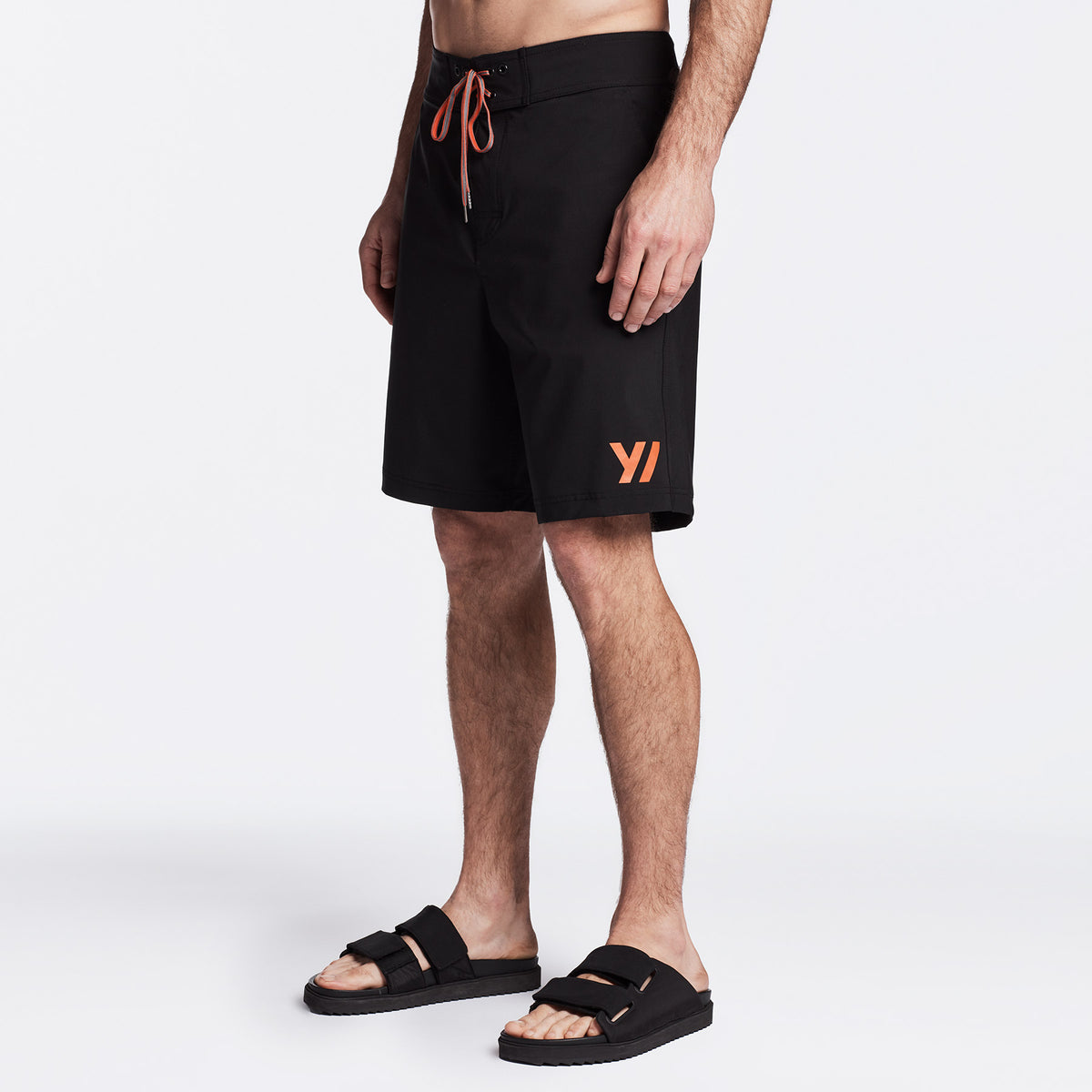 Y/OSEMITE Classic Pocket Boardshort In Black | James Perse Los Angeles