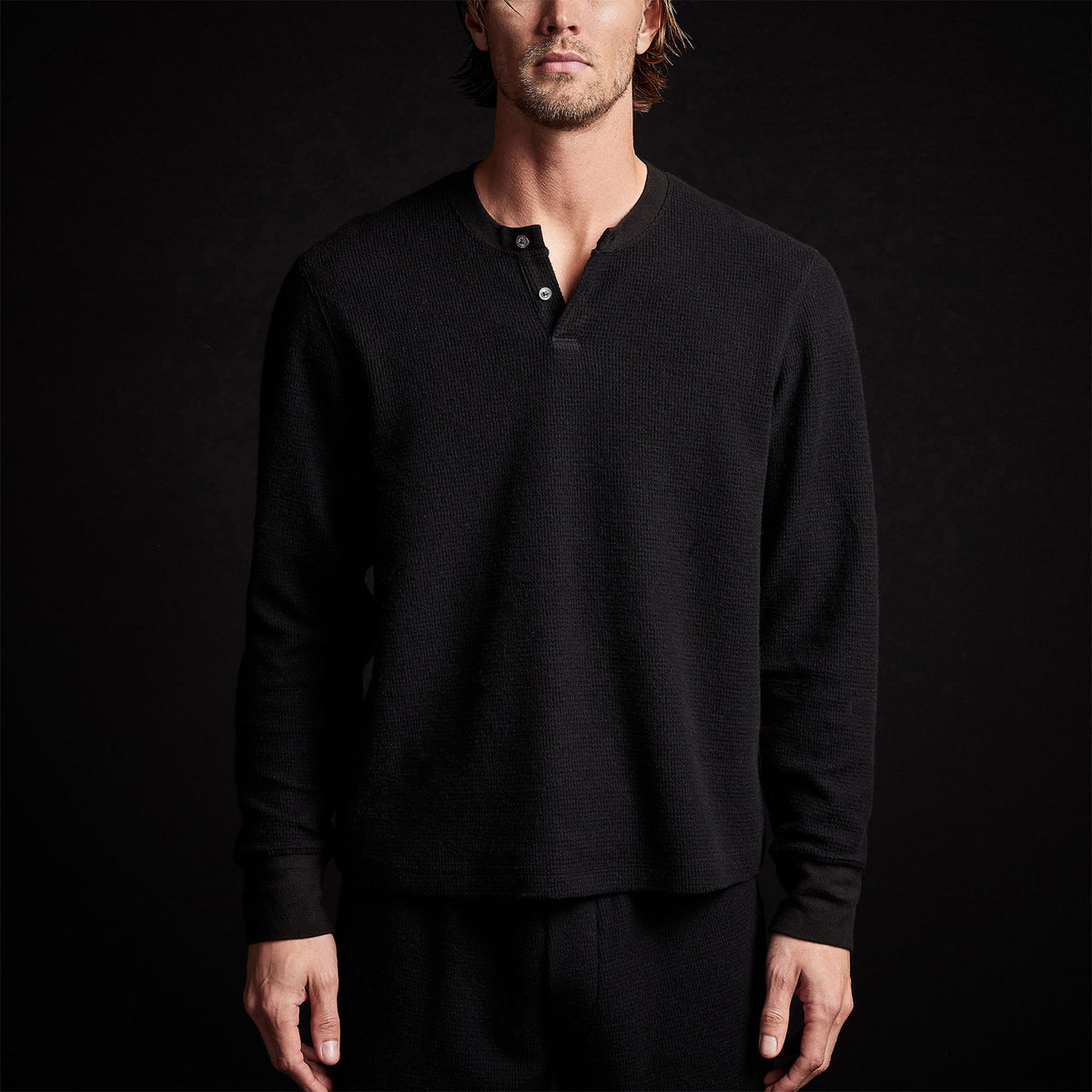 Alpine Thermal Henley in Black | James Perse Los Angeles 