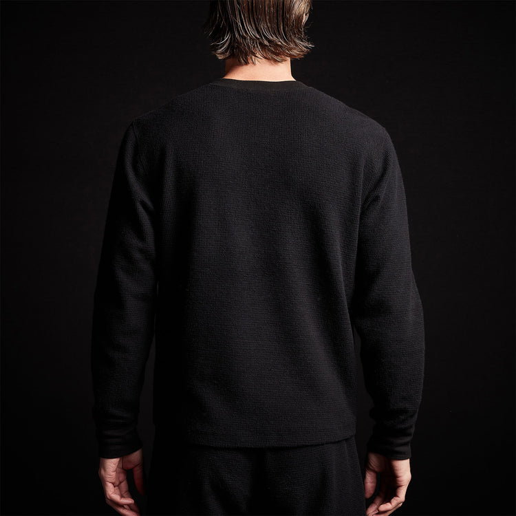 Alpine Thermal Henley in Black | James Perse Los Angeles 