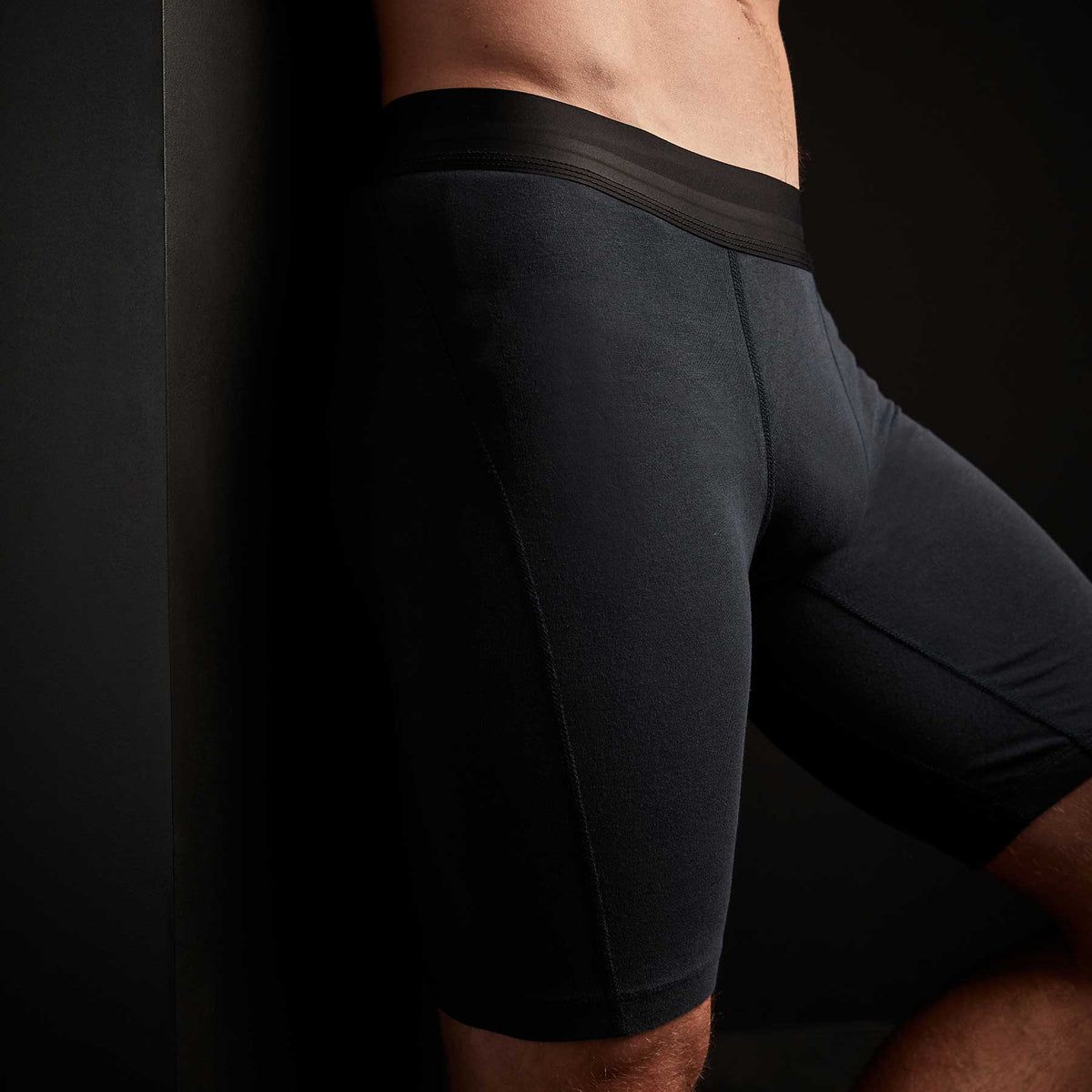 Elevated Lotus Sport Boxer  Long In French Navy | James Perse Los Angeles
