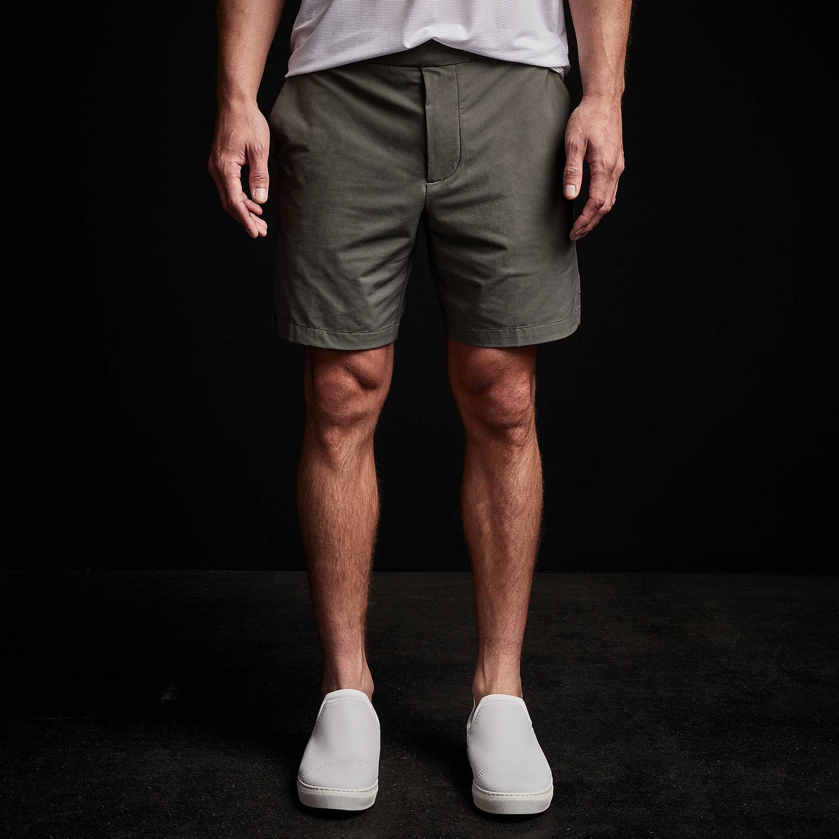 Performance Golf Short in Tent | James Perse Los Angeles 