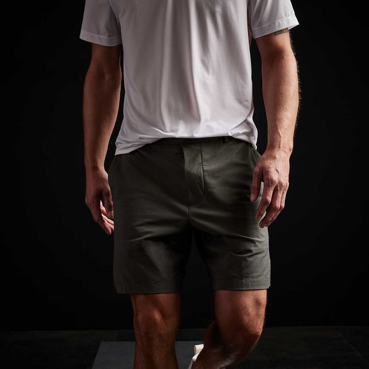 Performance Golf Short in Tent | James Perse Los Angeles 