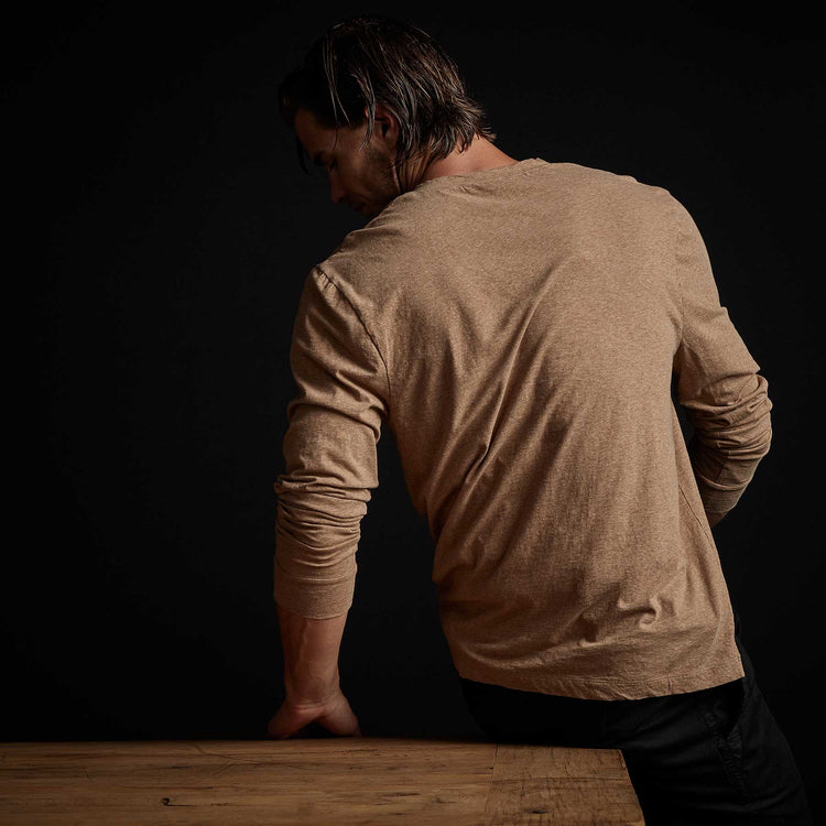 High Twist Recycled Jersey Henley in Heather Camel | James Perse Los Angeles