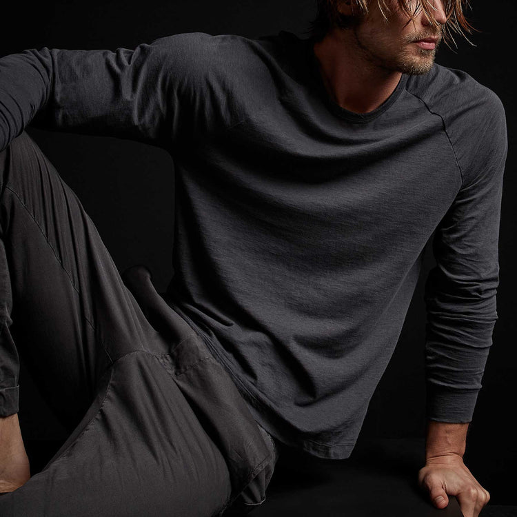 Recycled Lotus Jersey Raglan Crew in Magma | James Perse Los Angeles