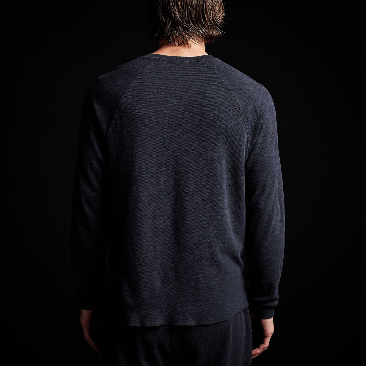 Long Sleeve Thermal Raglan in Blue Oil | James Perse Los Angeles 