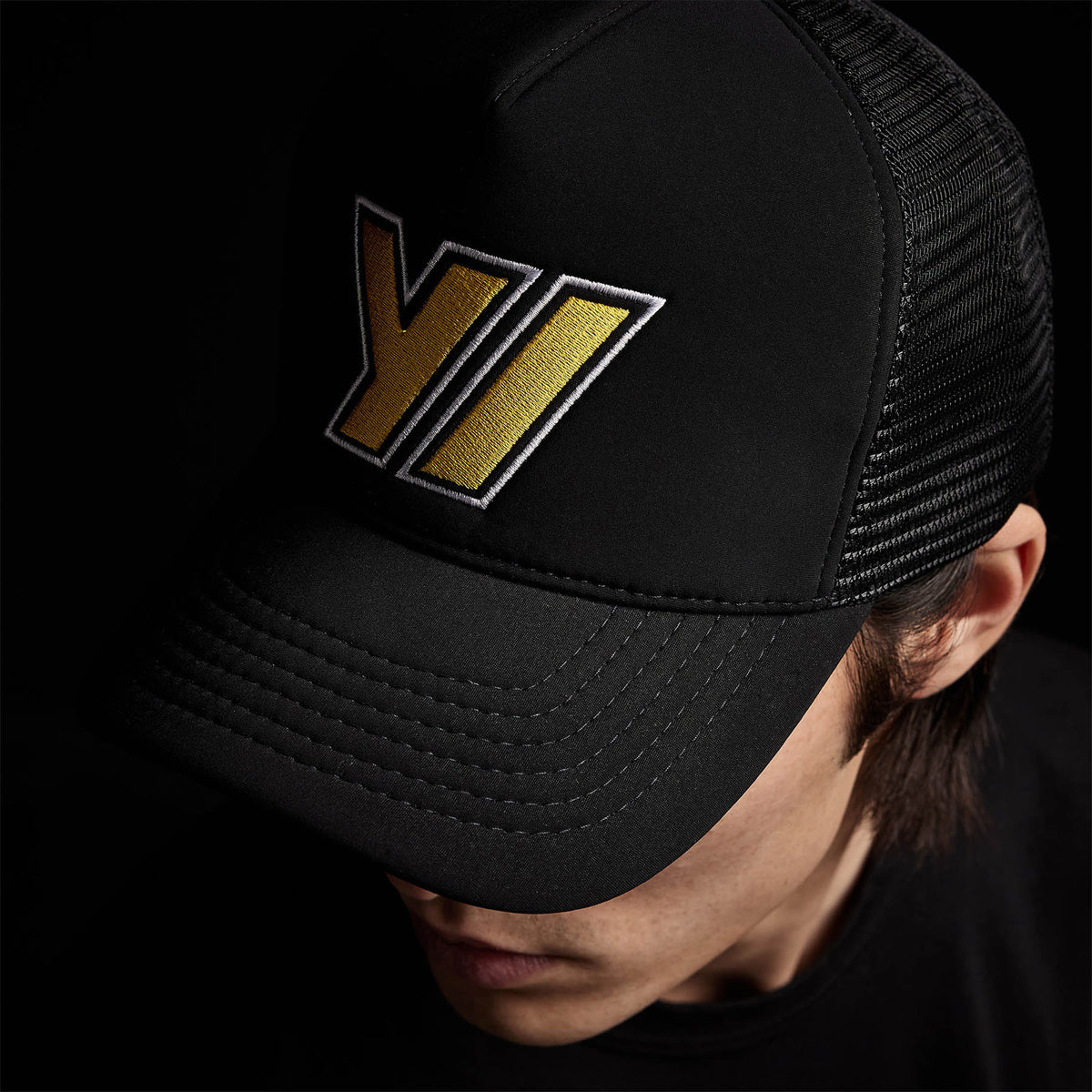 Y/ Outline Scuba Trucker Hat in Black | James Perse Los Angeles