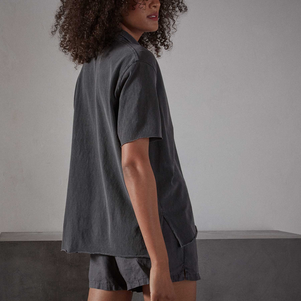 High Twist Jersey Oversized Polo in Magma Pigment | James Perse Los Angeles