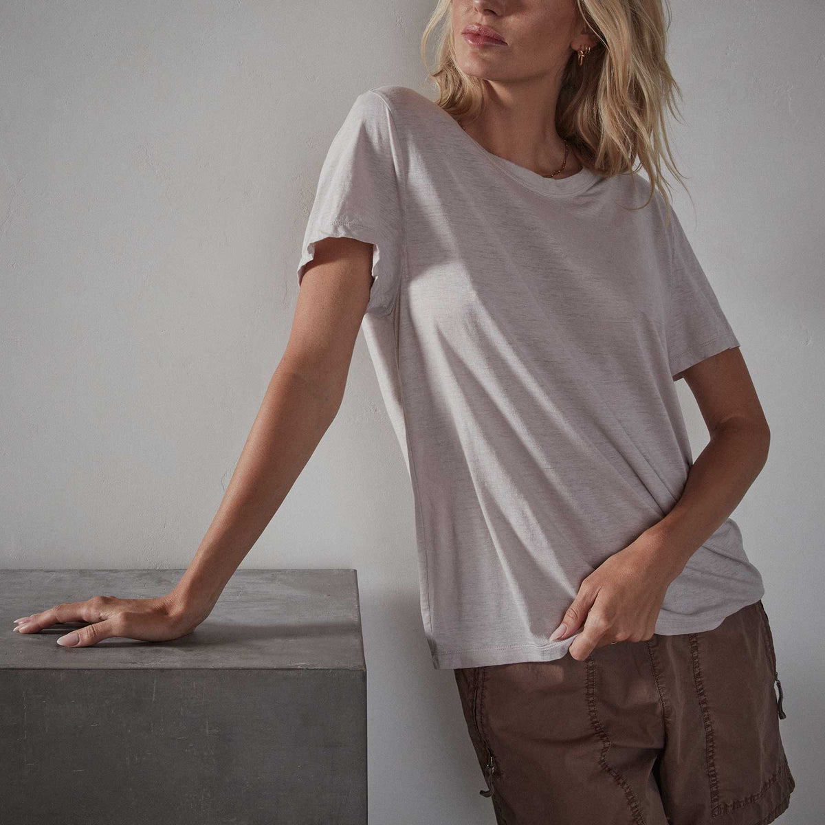 Recycled Lotus Jersey Knit Tee in Calamine | James Perse Los Angeles
