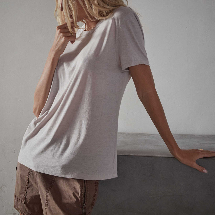 Recycled Lotus Jersey Knit Tee in Calamine | James Perse Los Angeles