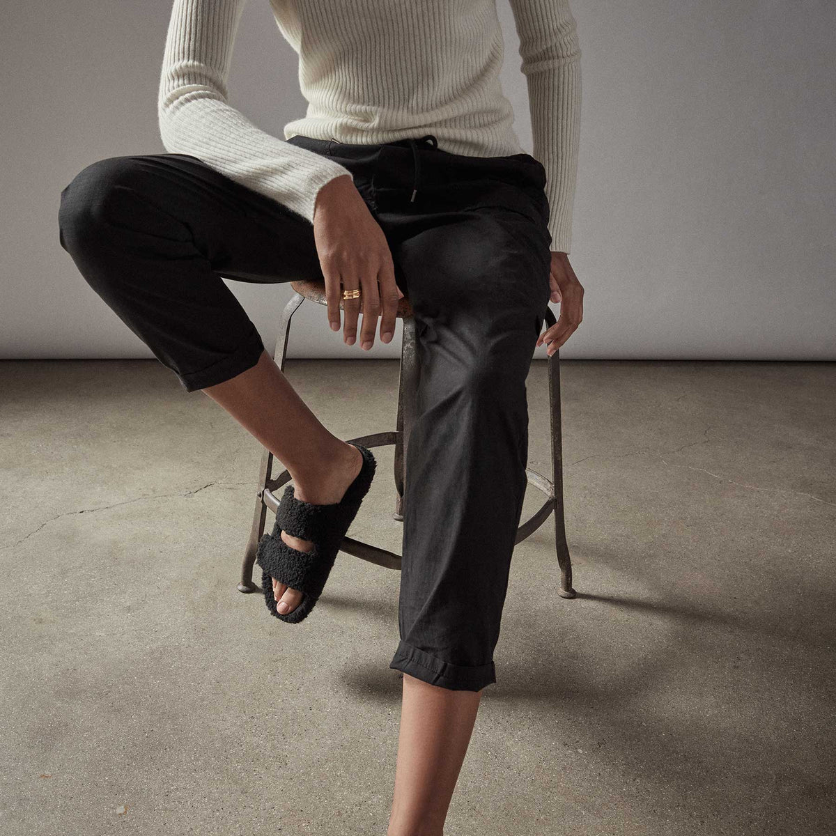 Rip Stop Utility Pant in Black | James Perse Los Angeles