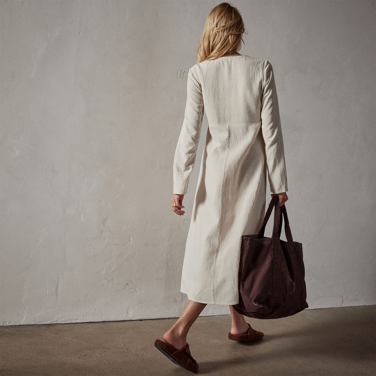 Viscose Seamed Contour Dress in Natural | James Perse Los Angeles