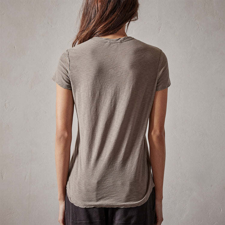 Sheer Slub Crew Neck Tee in Concrete | James Perse Los Angeles
