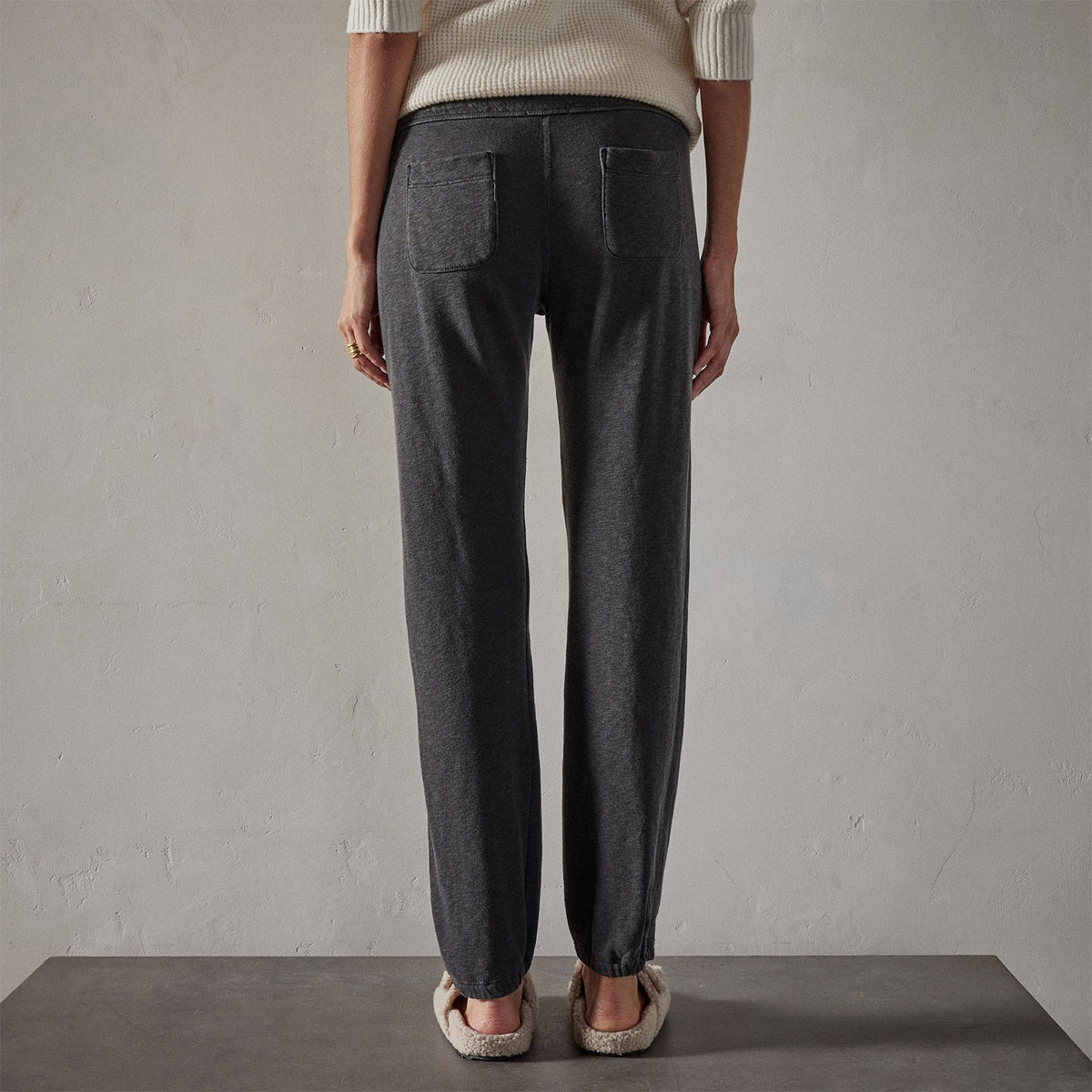 Vintage French Terry Sweatpant in Carbon Pigment | James Perse Los Angeles